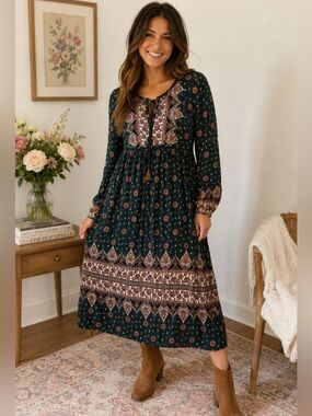 Knox Rose Green Printed Long Sleeve Dress